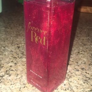 Forever Red shimmer mist